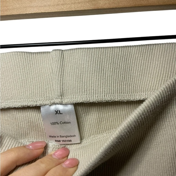 Beige Ribbed Straight-Leg Pants - Picture 3 of 3